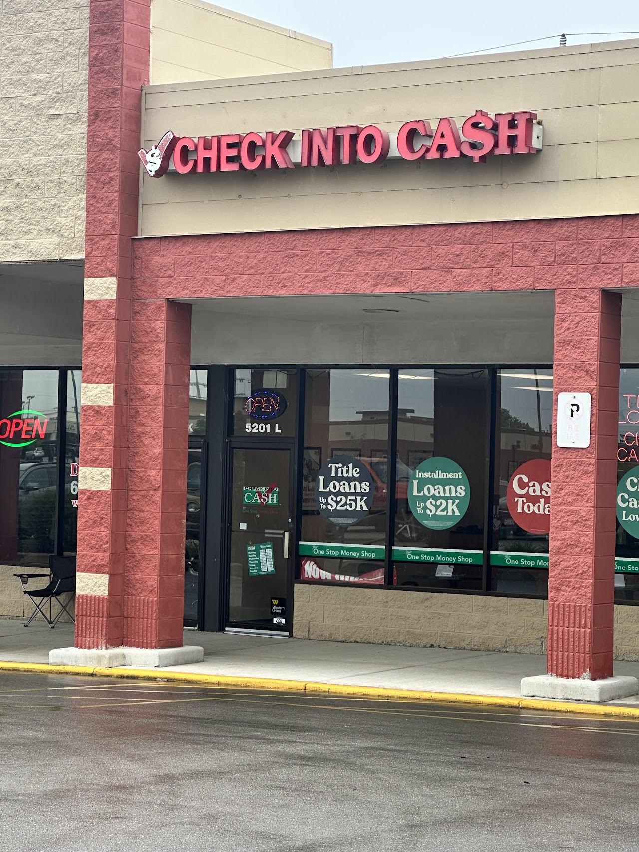 Check Into Cash payday loans in Racine, Wisconsin (WI)