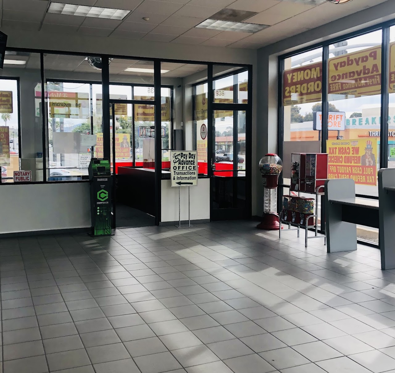 USA Checks Cashed & Payday Advance - exterior - San Diego, California