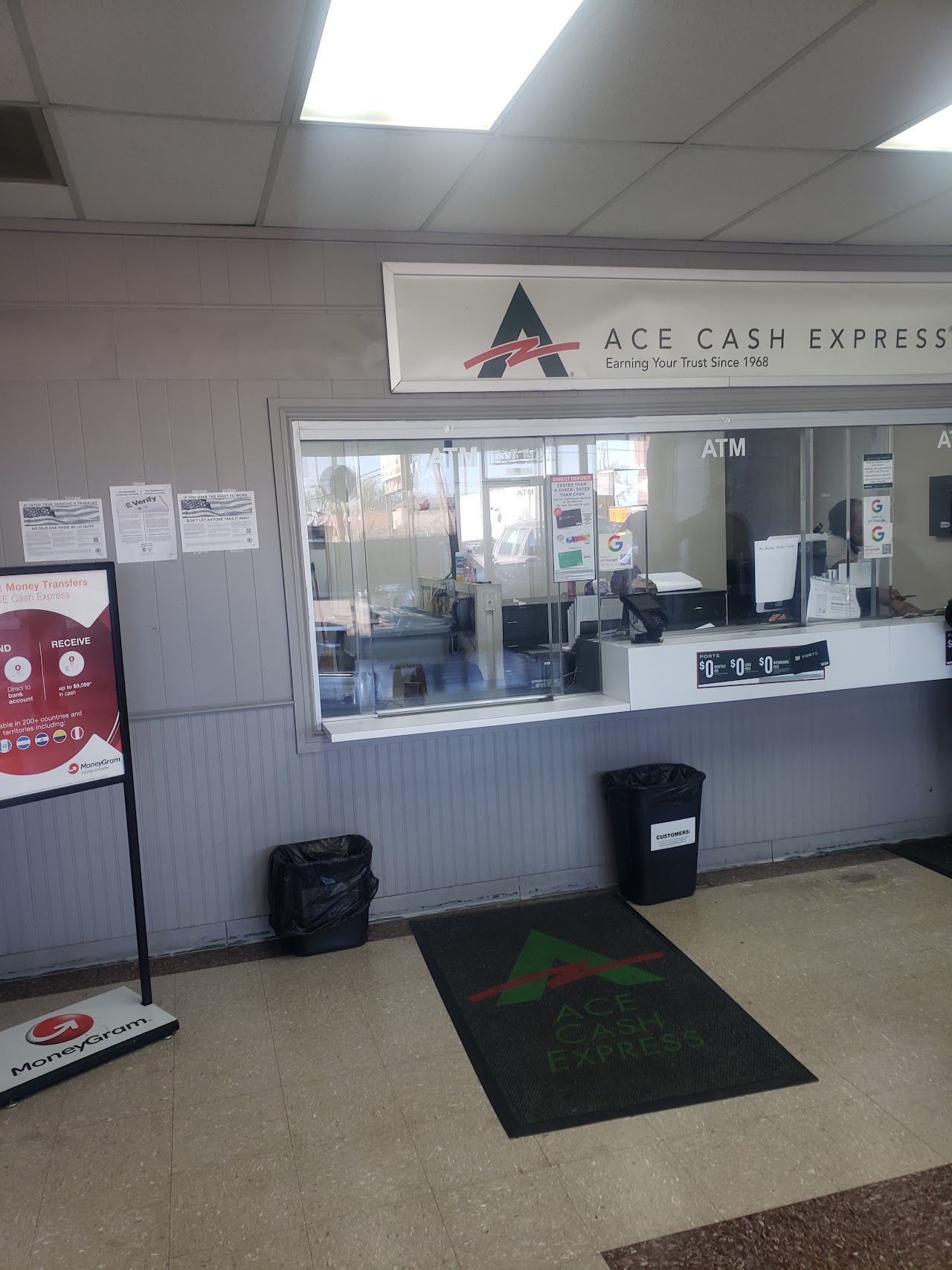 ACE Cash Express - exterior - Dallas, Texas