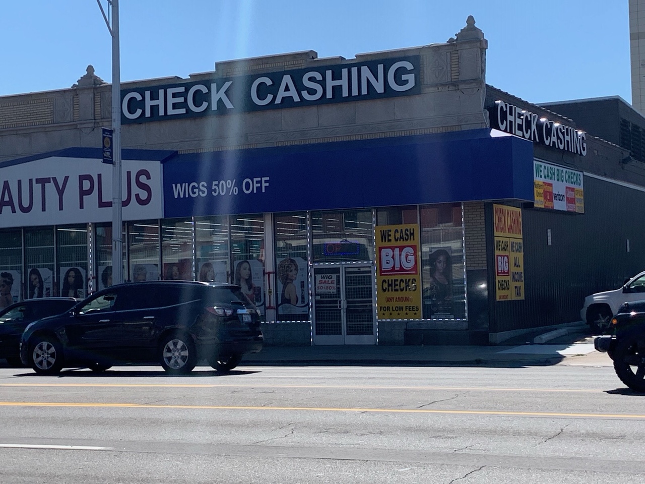 WE CASH BIG CHECKS payday loans in Detroit, Michigan (MI)
