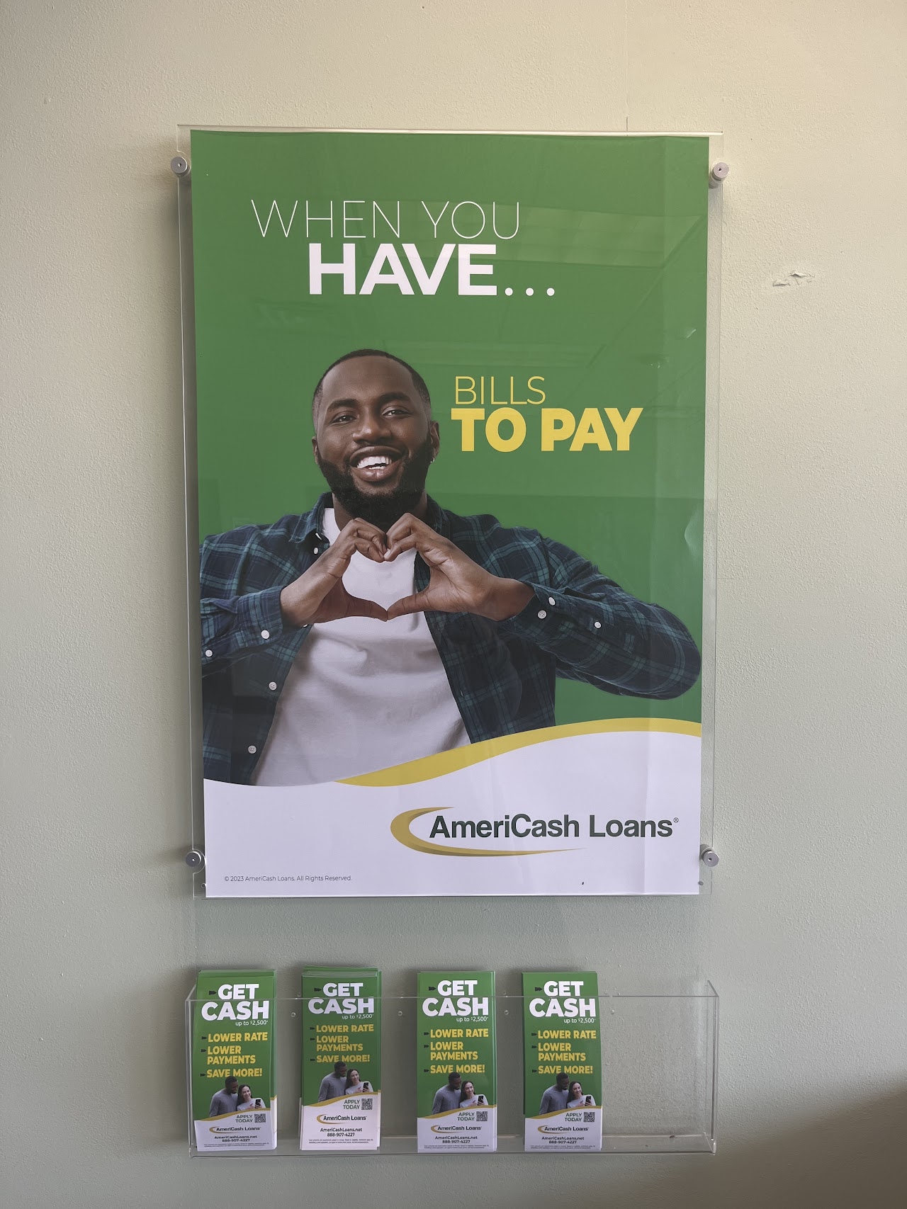 AmeriCash Loans - 27th & Oklahoma - exterior - Milwaukee, Wisconsin